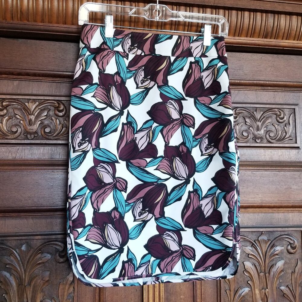 NWT Loft Tulip Skirt